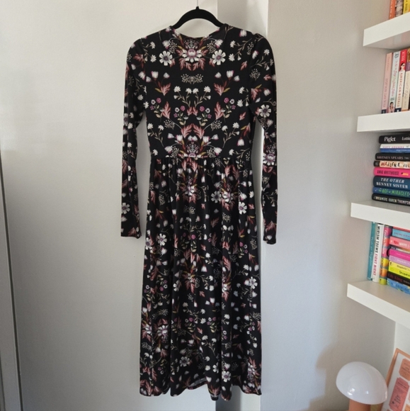 XHILIRATION Rustic Spring Floral Long Sleeve Ankle Length Stretch Dress - Picture 5 of 6